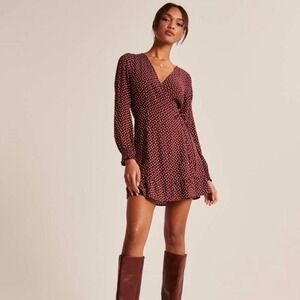 Abercrombie & Fitch Smocked Cuff Burgundy Long Sleeve Wrap Dress Sz XSP Petite
